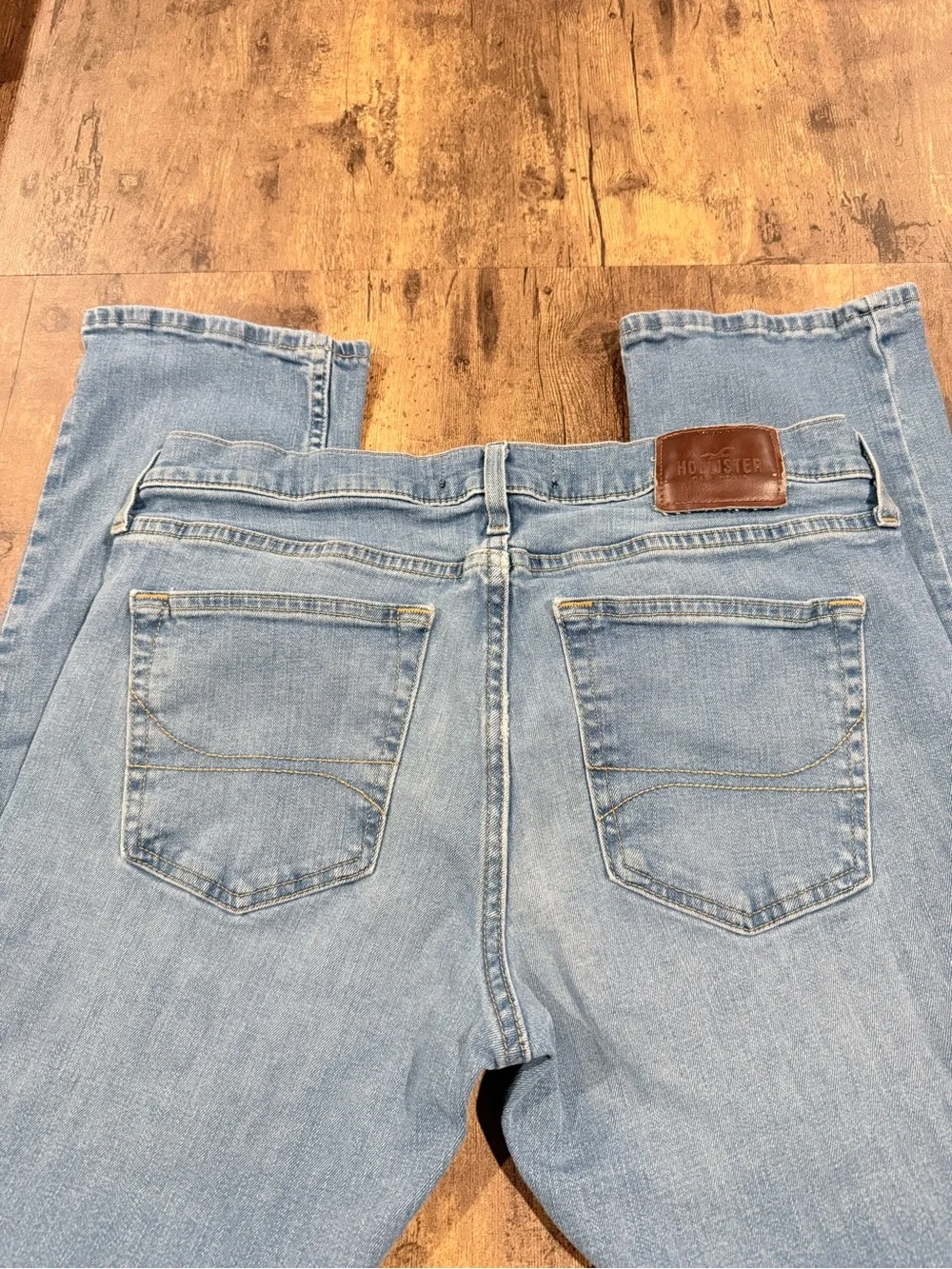 Hollister Light Blue Slim Straight Men’s Jeans